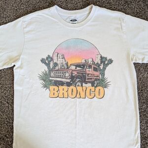Ford Bronco Graphic Tee, size small